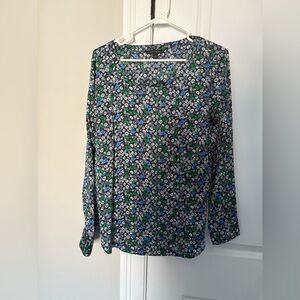 Women's Banana Republic blouse